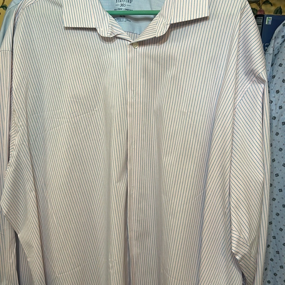 Stafford Big Fit Men's shirt. NWOT
